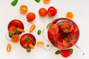 sangria az asztalon
